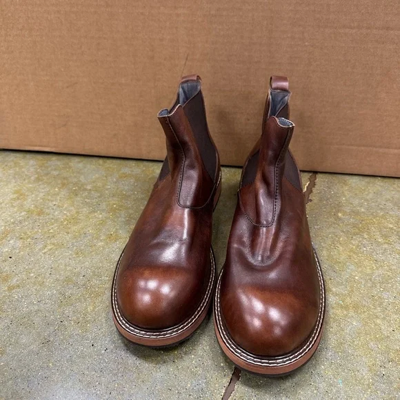 Men's Brown Leather Chelsea Boots - Picture 3 of 6